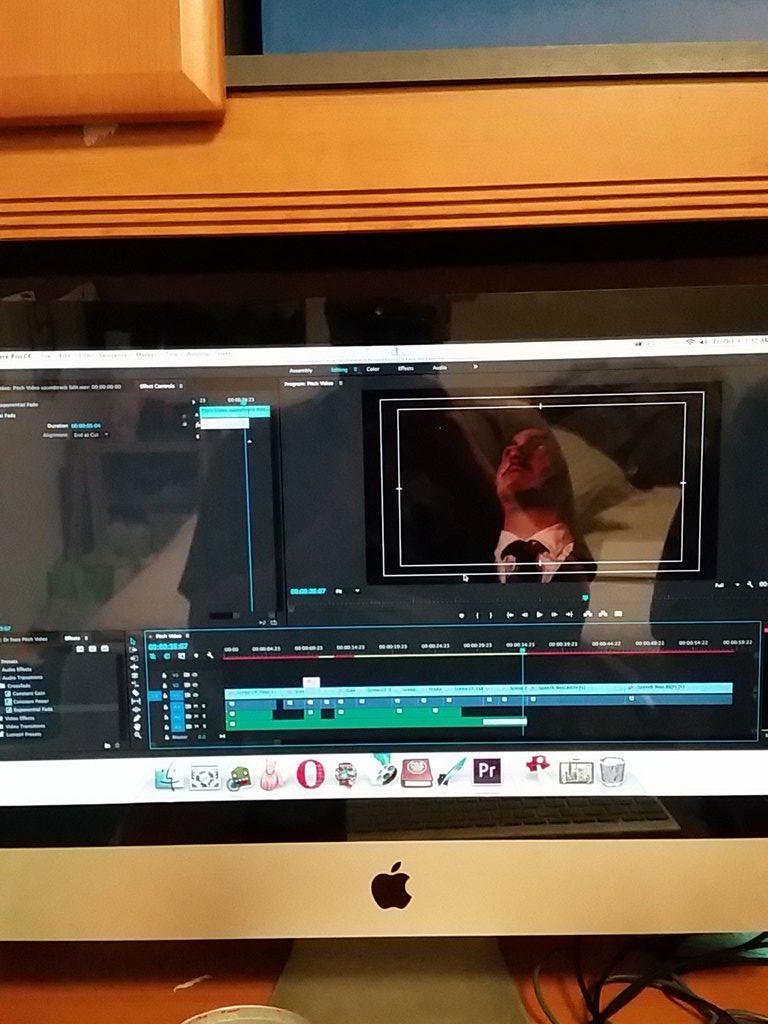 darksailsfilms's tweet photo. #DrFACE storyhive pitch video is officially done! Now to upload! @SpencerStreiche http://t.co/VjxPARq8rI
