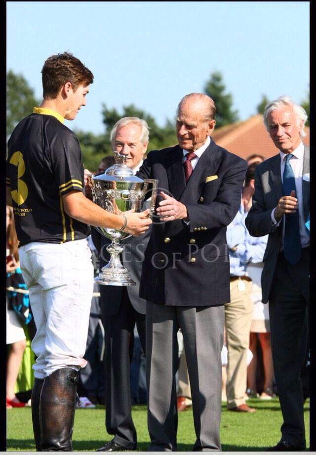 maxcharltonpolo's tweet photo. #FlashbackFriday several seasons ago winning @hpapolo Best Young Player of the Year proud #polo moment @ImagesofPolo http://t.co/zewpXzVXbK
