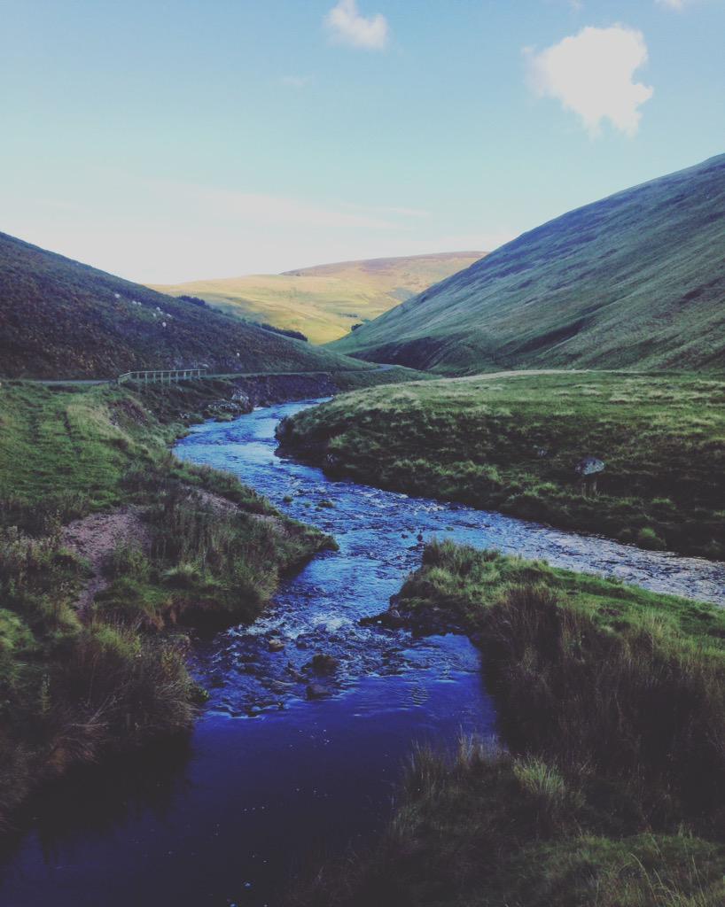 l_imber's tweet photo. Beautiful day out in the hills of @NorthumberlndNP exploring the #BorderRidge and #Northumberland with @Jimbo9491 http://t.co/bmfRsVE9Kn