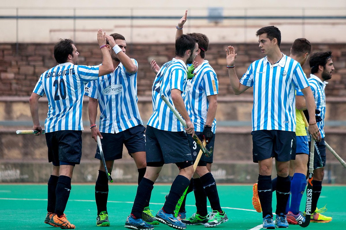 FieldHockeyZone's tweet photo. EHL | El reto europeo empieza en Hamburgo! Mucha suerte @EgaraDHM! http://t.co/t2YE3DXwpR http://t.co/KDWUnAKGt3