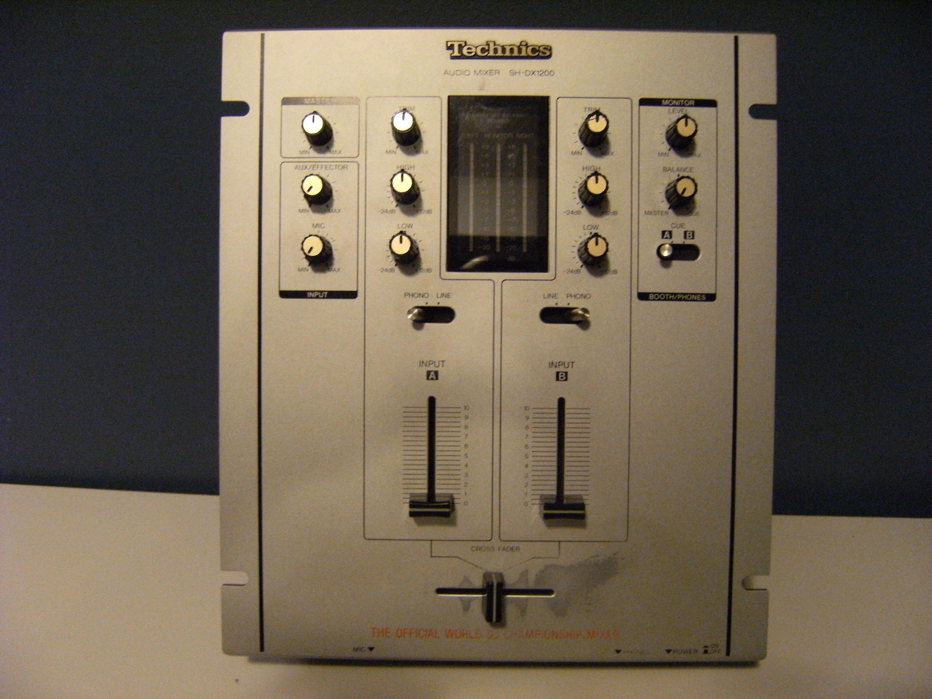 Technics SH-DX1200 DJ Mixer TECHNICS SH-DX1200 Official DJ