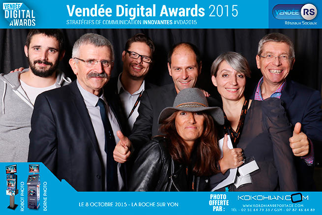 starsinbox's tweet photo. Vendée Digital Awards 2015 le 8 octobre avec la borne photo @kokohian @GPMeuleBleue @WDT85  @VendeeDA #sidev http://t.co/kuTdygcXyt