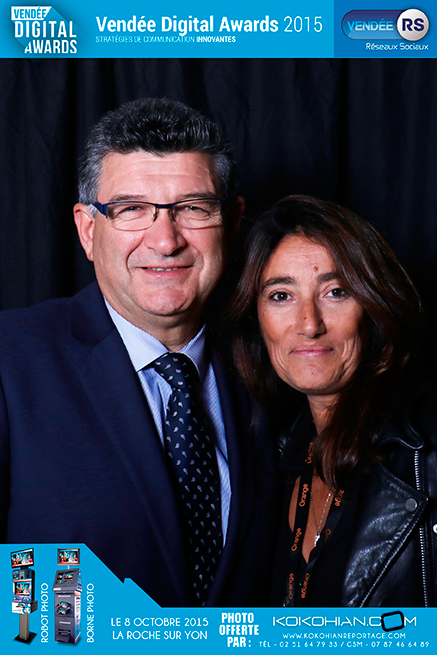 starsinbox's tweet photo. Vendée Digital Awards 2015 le 8 octobre avec la borne photo @kokohian @GPMeuleBleue @WDT85  @VendeeDA #sidev http://t.co/kuTdygcXyt