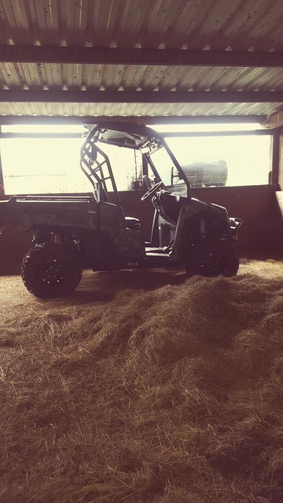 MUDRAT4x4's tweet image. The UK camo MUDRAT is ready for a busy few months working the farm ready for winter