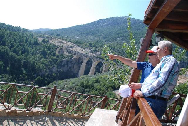 medya01com's tweet photo. Adana’da Varda Var” Projesi başlıyor http://t.co/qnMcsSMBjj http://t.co/xjOt6hINOO