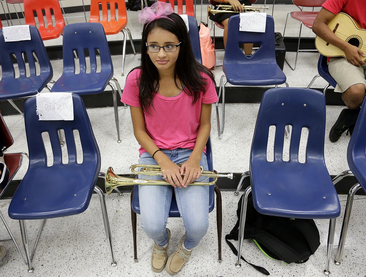 mikesimonsphoto's tweet photo. Music Transcends language: #mariachi band at East Central http://t.co/rzNKRdrwRt @TulsaSchools #musicmatters http://t.co/tmf63mxC5v