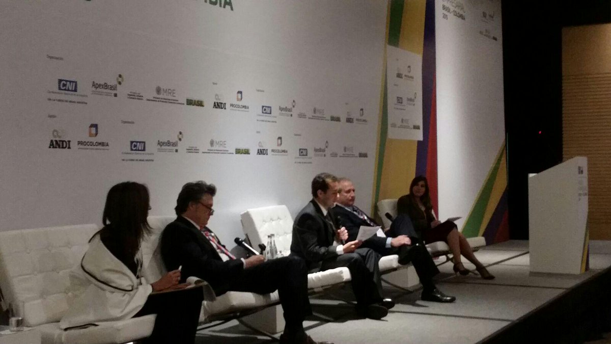 Cámaras textil y automotriz de la ANDI participan en diálogo con empresarios brasileños.