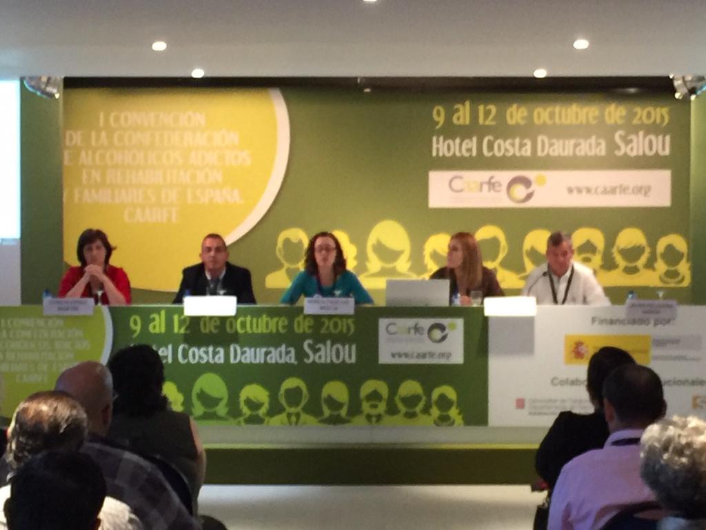 cevents_eventos's tweet photo. Ahora mesa redonda. Qué esperar de #Caarfe? Modera @mireia_pascual http://t.co/oshNpGiY3s