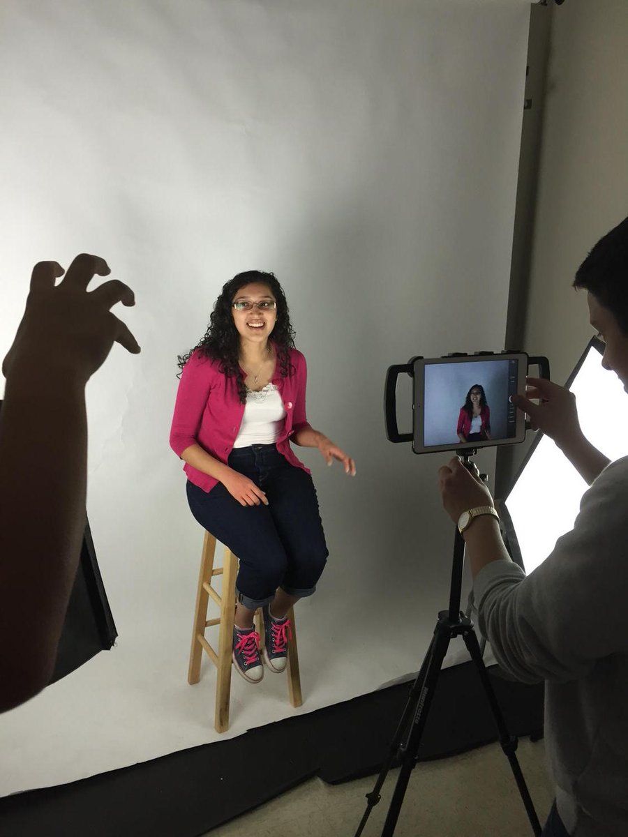 ShuttArt's tweet photo. "You are a ferocious tiger!" We may have future studio photographers #CLCVAT #career_ready @Timms40 @DrCoreyTafoya http://t.co/HZiXyVFvOK