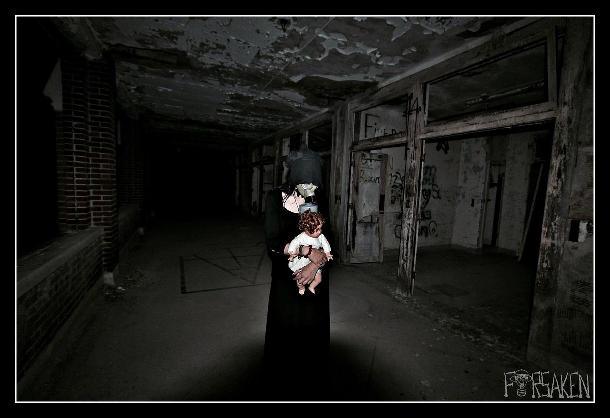 COMPILATION tweet media