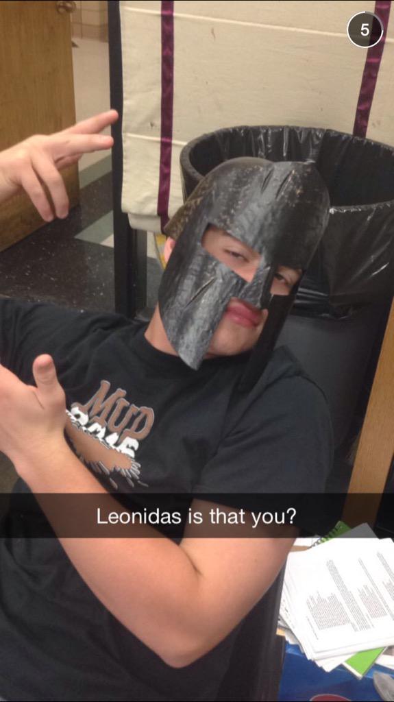 buffalomeat10's tweet photo. Happy birthday @BradenSmith0 #gains #yourhuge #muscles #OSU #legs http://t.co/vN77vozlpI