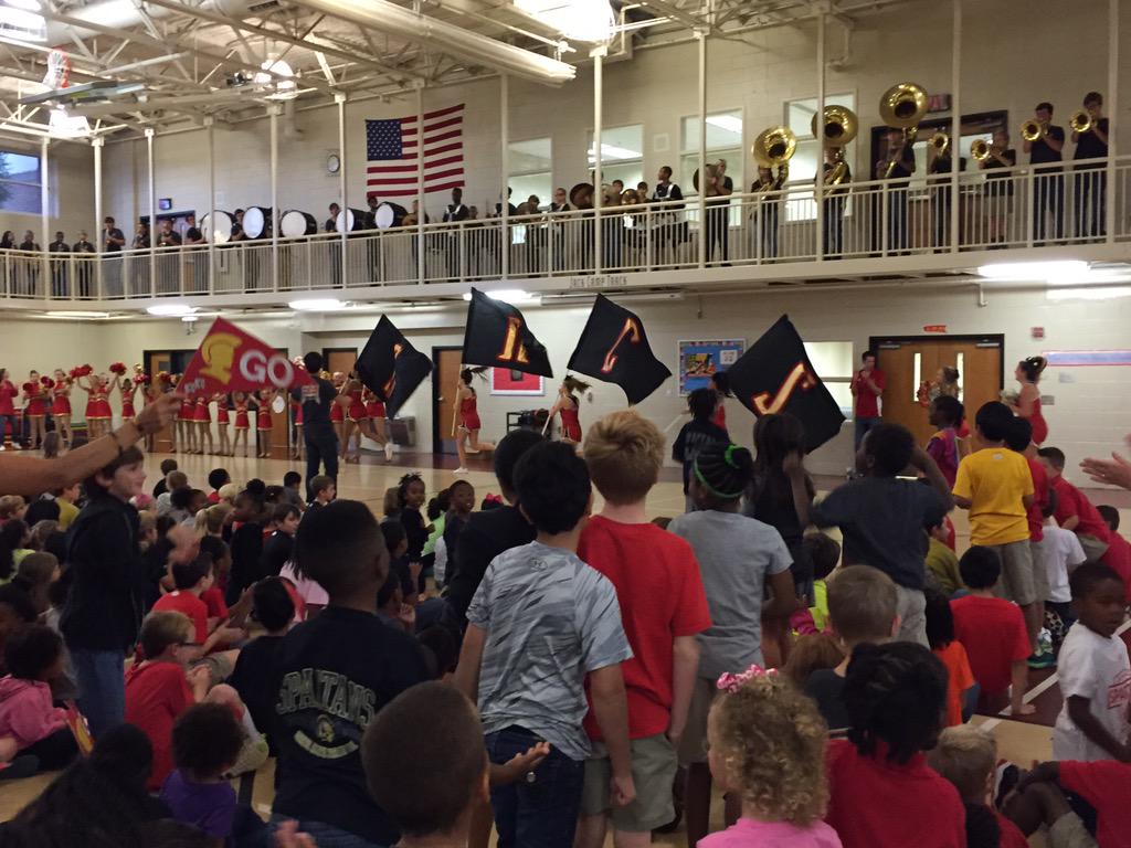 CrystalLRushGAC's tweet photo. Elementary Homecoming pep rally!
Love our GAC band and football team! #gacelem http://t.co/zSZSkfDCE6