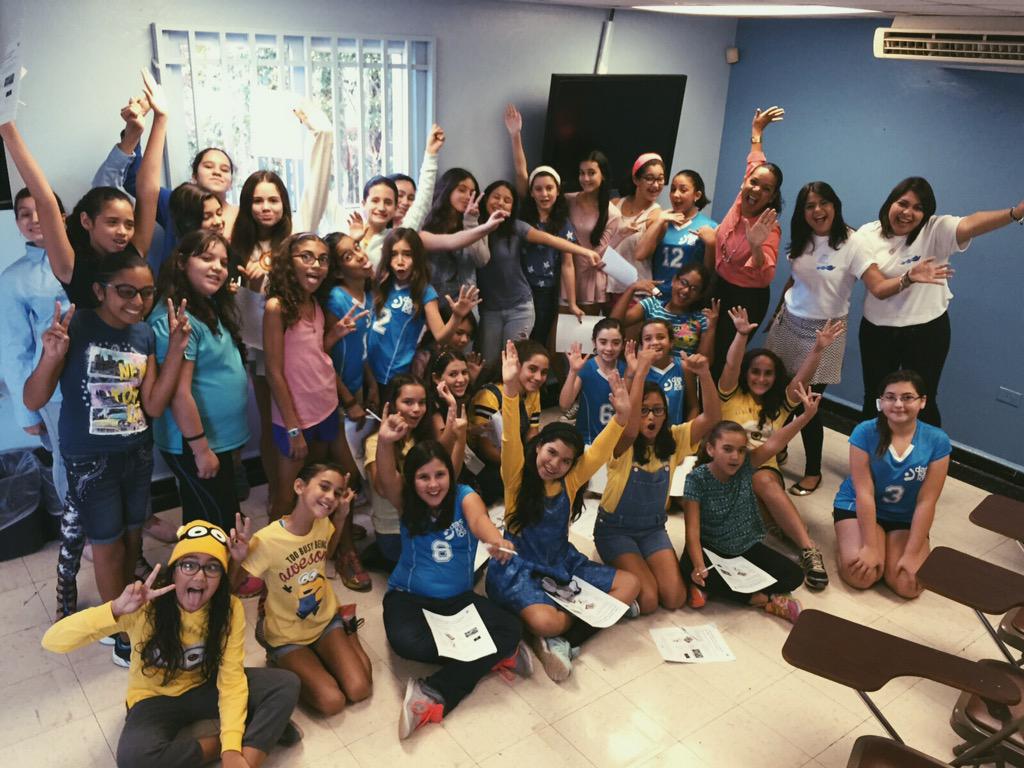 jamieleeruiz's tweet image. ¡Elige ser bella! #DoveDay #Unilever 💙✨