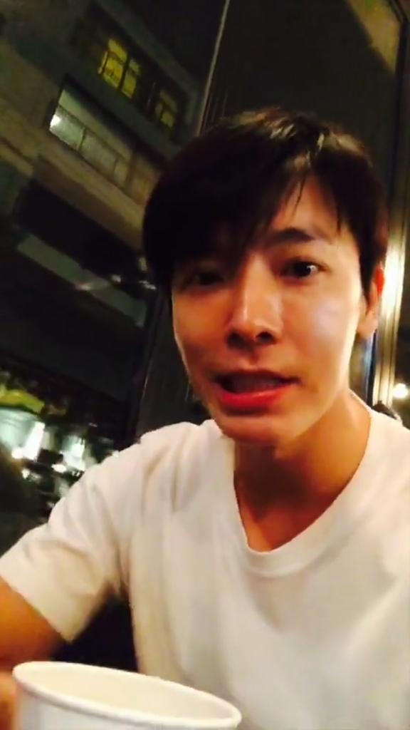 ELF_bandung's tweet photo. [151009] Everyshot with Donghae! http://t.co/VUjEEhQeE1 http://t.co/SBIXLGeBBt
-GyuHaeBiased