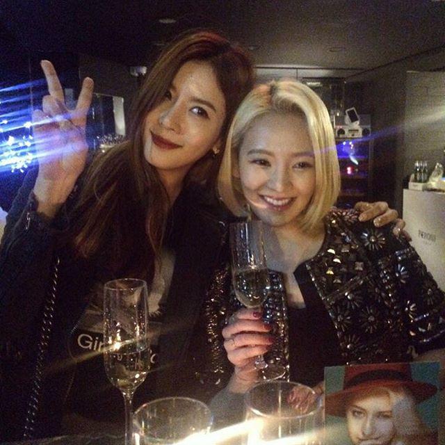 [PIC][03-10-2015]HyoYeon @ Phoebe&You Launching Party CQ4D-U6U8AAp4ys
