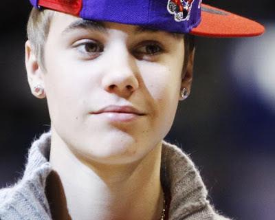 PfollowJBHelp's tweet photo. Se o Justin perder... lembre-se que você viu isso e não deu RT VotePeloJustinBieber #EMABiggestFansJustinBieber http://t.co/j2lwlOWsoh