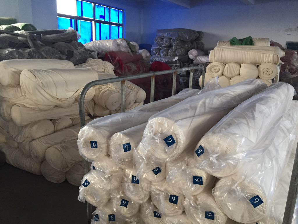 Textile_CN's tweet image. Inventories for sell at great discount all kinds of polyester CVC TC Cotton and Rayon fabric at +34 633493830