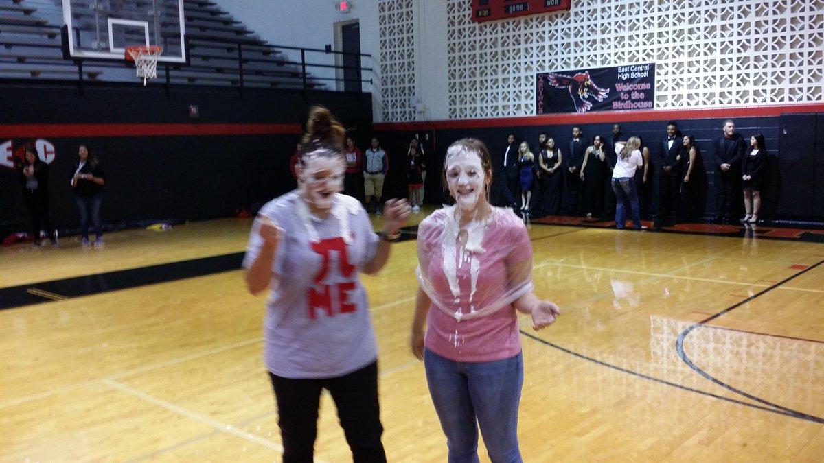 Brian_D_Stone's tweet photo. Homecoming festivities get four teachers a pie in the face!
#SuccessTPS #ECPride http://t.co/eNMTjcGsnm