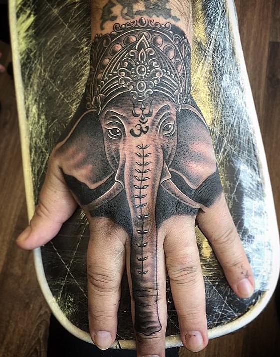 40 Unique Looks Hand Tattoos For Men