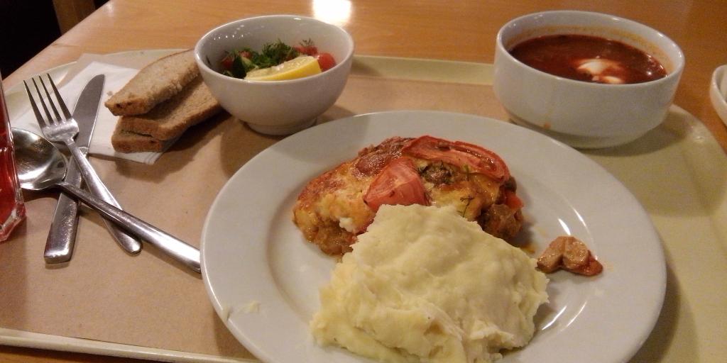 dayzrustream's tweet photo. For the motherland
eat #Borcht everyday! http://t.co/rdIKgwd8GY