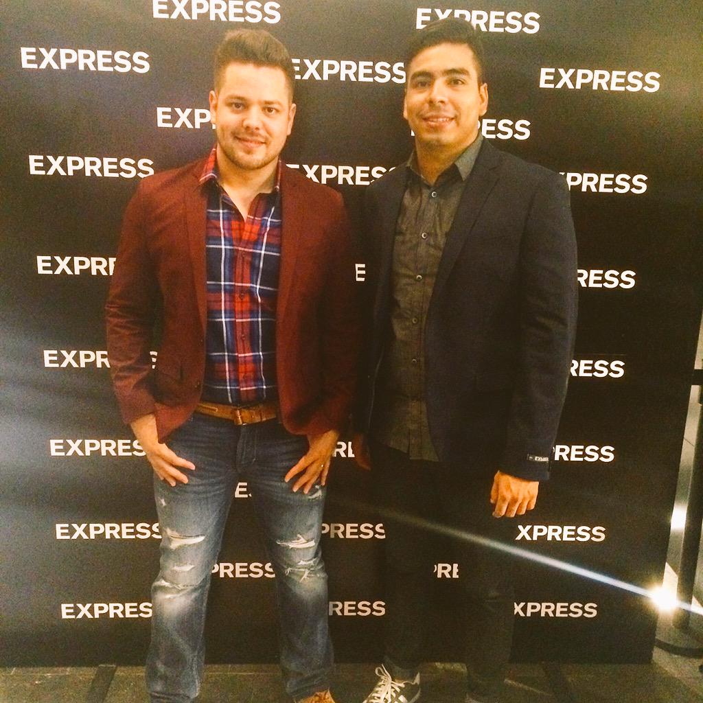 eterno_viernes's tweet image. @ExpressSv lanzó la #fallcollection2015 y esta increíble!