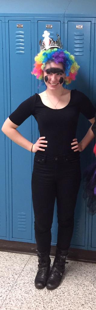 NIHFHS's tweet photo. "ITS HELGA!!!" Wait is that Arnold "ohhhh Arnold" ππ #heyarnold #spiritweek15 http://t.co/kMKYdXlUsG