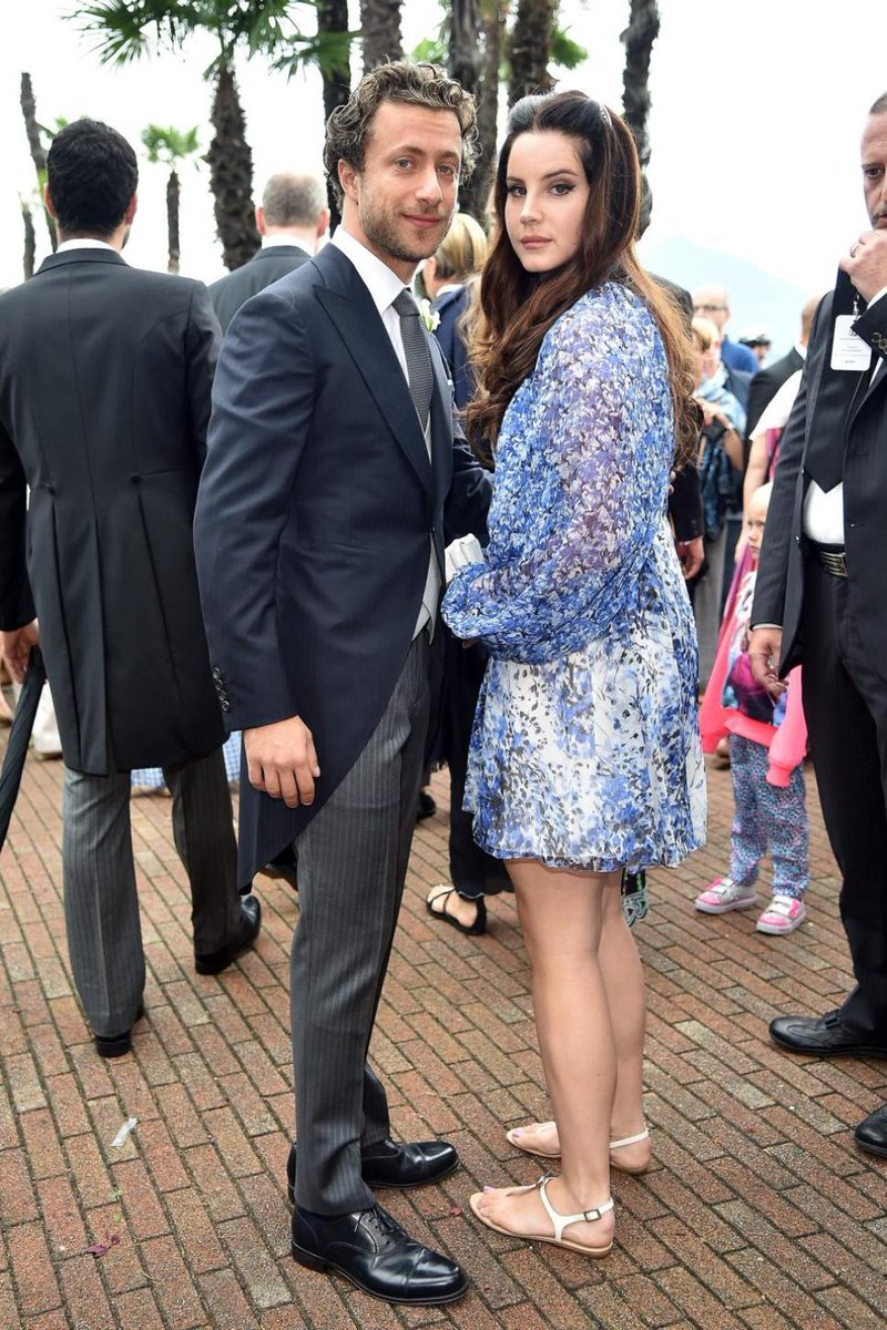 Lana Del Ray’s Italian boyfriend wants $16M for his NYC digs nydn.us/1LtIUyS