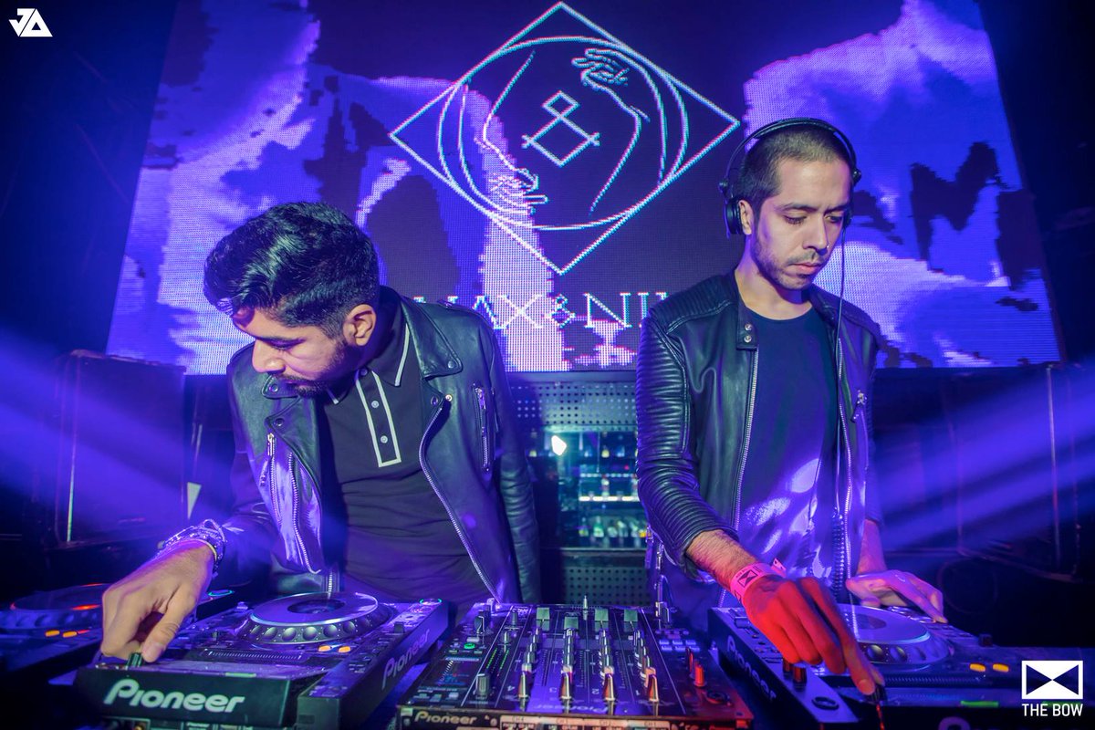 LiveSessionsBA's tweet photo. Max&amp;Nim Residentes  @TheGardenBA y #TheBow, encargados de cerrar la pista de #StudioCrobar #CROBARfestivalANIVERSARIO http://t.co/RO04X7KorM