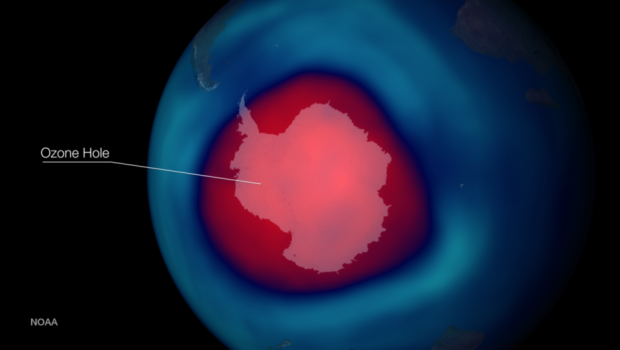 NOAAOceanToday's tweet photo. 2015 Antarctic Ozone Hole Area Approaches Annual Maximum http://t.co/n8pINWKeBc http://t.co/N4keqlGGa4