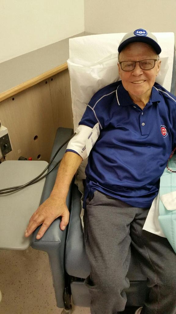 Bob Ekdahl  5 years dialysis, every day with his <a href="/Cubs/">Chicago Cubs</a> <a href="/JArrieta34/">Jake Arrieta</a> #GoCubsGo
