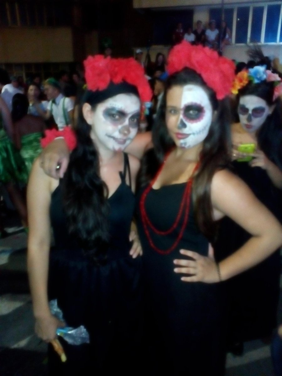 Silvia Fernanda  (@silvialopez80) on Twitter photo 