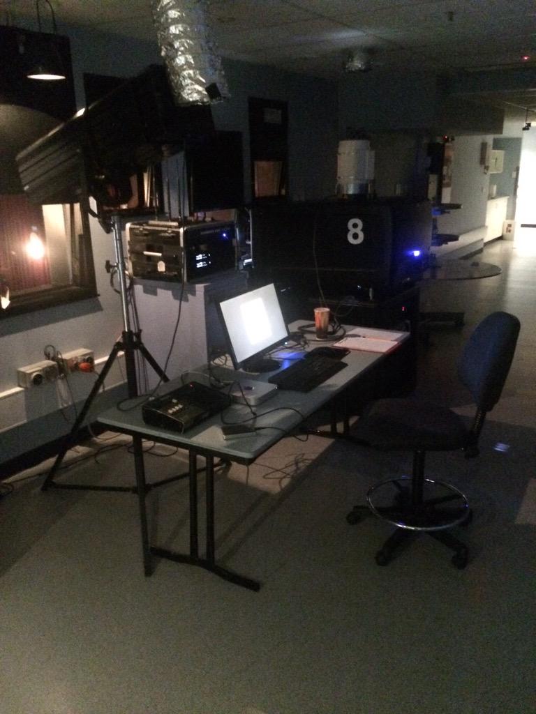 DebonairFoxUS's tweet image. 48 film festival!!! Projection room. #success #debonairfox #48hourfilmfestival @martyarty22 @matt_about_town