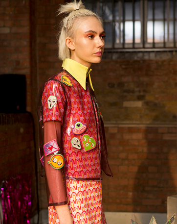TheDollUK's tweet photo. Stunning @ClioPeppiatt presentation at @OnOffisFashion #OnOffSS16 #LFW http://t.co/bkerdTeyJJ