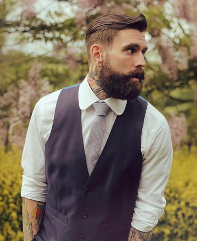 #STYLE UP LIKE THE #ALPHA 
#Glasses #Style #Menstyle #Beard #Hairstyle #World
#Fallow&amp;Share bit.ly/1RxhNbi
