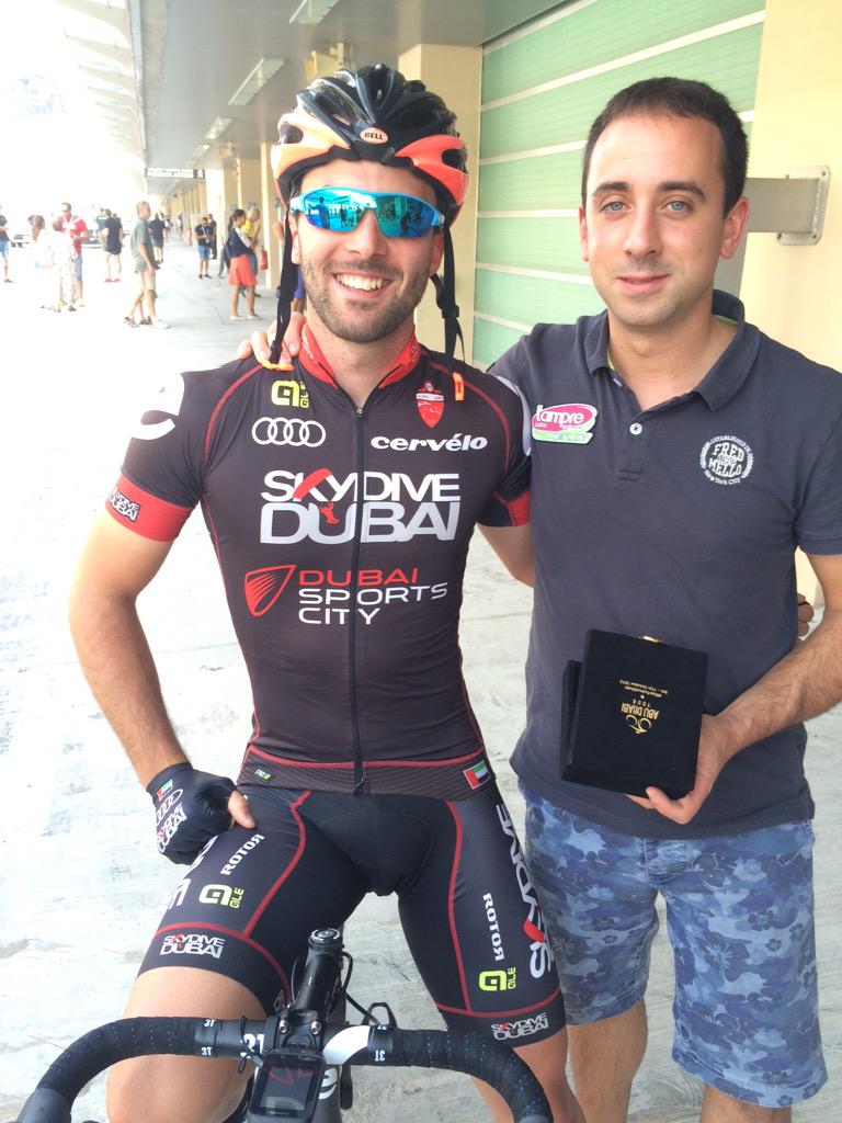 #RideToAbuDhabi corridore del team di casa ma con passaporto italiano (anzi bresciano ...:))) <a href="/PaliniAndrea/">palini andrea</a> <a href="/mat087/">Mat_08</a>
