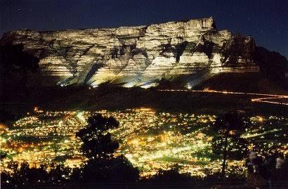 TREKTOURS1's tweet photo. TREK TOURS 
#tablemountain #capetoursim #capetours #scenicview #scenicdrive 
@TREKTOURS1 
trektours1@gmail.com http://t.co/ZROb97kpDQ