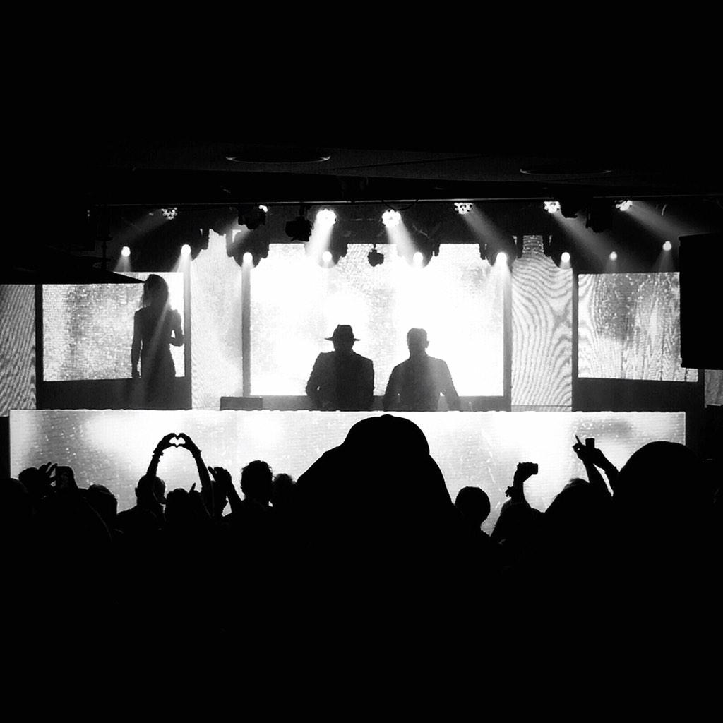 NeroUK's tweet photo. Fourth show of 20. #Aspen #BellyUp #NeroUSTour 
Pic by @JamesCodes http://t.co/cJ9To42R7t