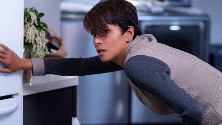 THR's tweet photo. CBS Cancels #Extant, Developing Drama From Halle Berry http://t.co/TnCbGWLSK6 http://t.co/pZSRQNEN1x