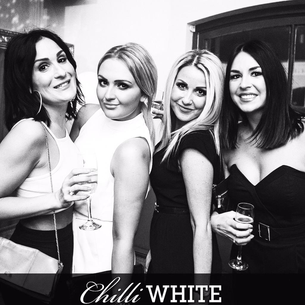 ChilliWhiteLDS's tweet photo. Who's ready for Friday social? We are #onepoundshots #HitTheFloor
07528348458 #guestlist Β£4
#Leeds #social #party http://t.co/eXuq8e7Wed