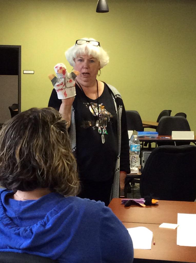 CheyenneHeller's tweet photo. @CheyenneHeller: Talking about Edgar Allan Poe and Shakespeare, with dolls! Love it!!! #Karpov #essd40 http://t.co/syJ1M4lnRa