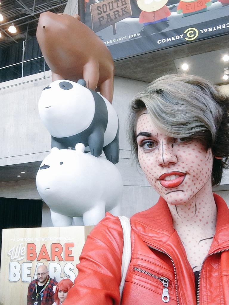 eericajunee's tweet image. with my three true loves at #nycc #bearstack