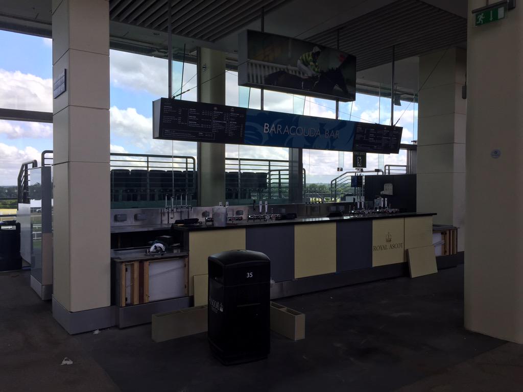 MRVInteriors's tweet photo. Ascot racecourse http://t.co/IyhbySBkvh