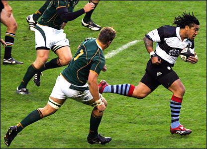 Barbarian_FC's tweet photo. Congratulations to an impossibly sized &amp; skilful unit @maavelous on 100th cap. Fully deserved #RWC2015 #rugby #NZL http://t.co/kVlBLSKDKR