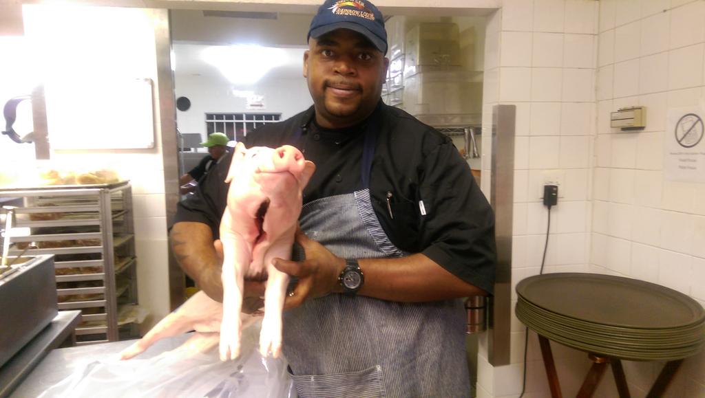 SouthernChefKel's tweet photo. #blackhillmeats coming through like always. Big respect to my man Felix. @TheRainbowLodge http://t.co/dwvS15lptW