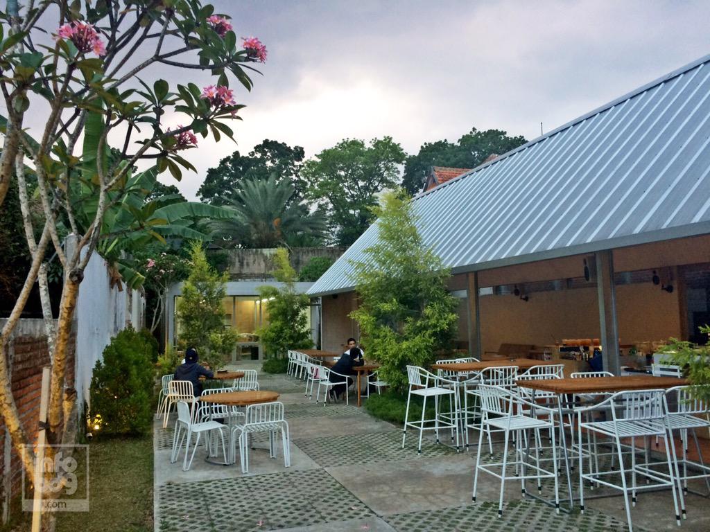 Bandung Daily Pic tweet media