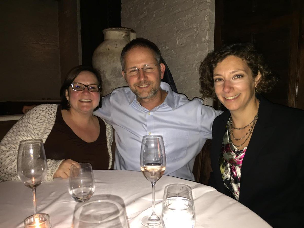 OphirKlein's tweet photo. Great dinner with colleagues #laurieweiss #katrinadipple #nadavahituv @ #ASHG2015 http://t.co/pRl1OmMOS6