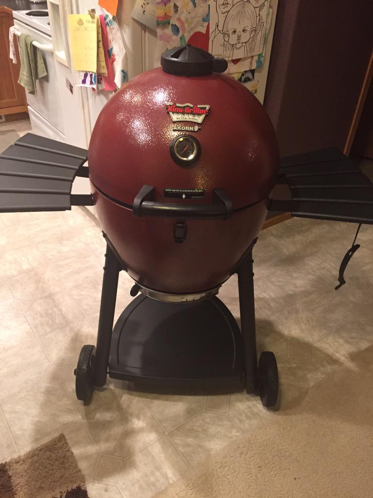 Jbmod11's tweet image. This bad boy cooks a mean steak and salmon !!