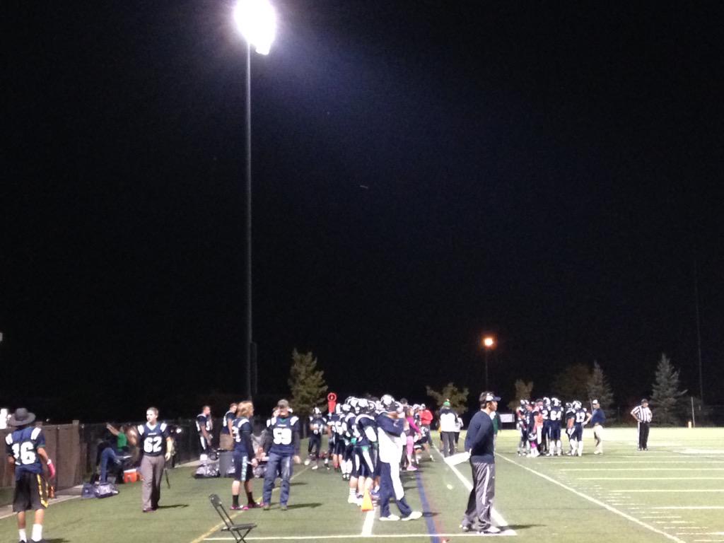 TRidgeGrizzlies's tweet photo. Friday Night Light #Live4Griz http://t.co/gpA08VhYco