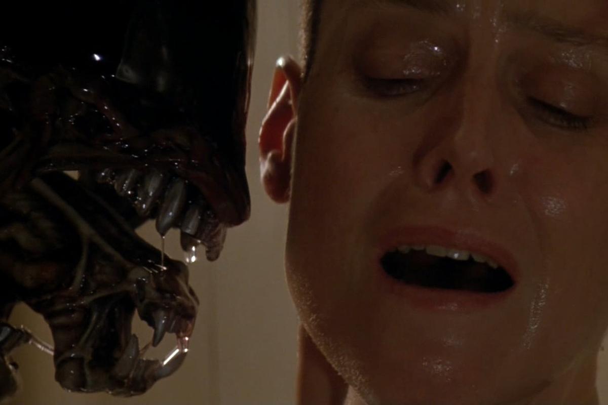 Here,  & I worship Sigourney Weaver & pick her best performances:   