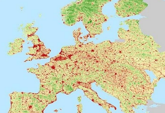 Linkiesta's tweet photo. Una serie di mappe per scoprire i (pochi) posti che l’uomo non ha ancora rovinato http://t.co/DqB1dof5p1 http://t.co/zBaZchm9FV